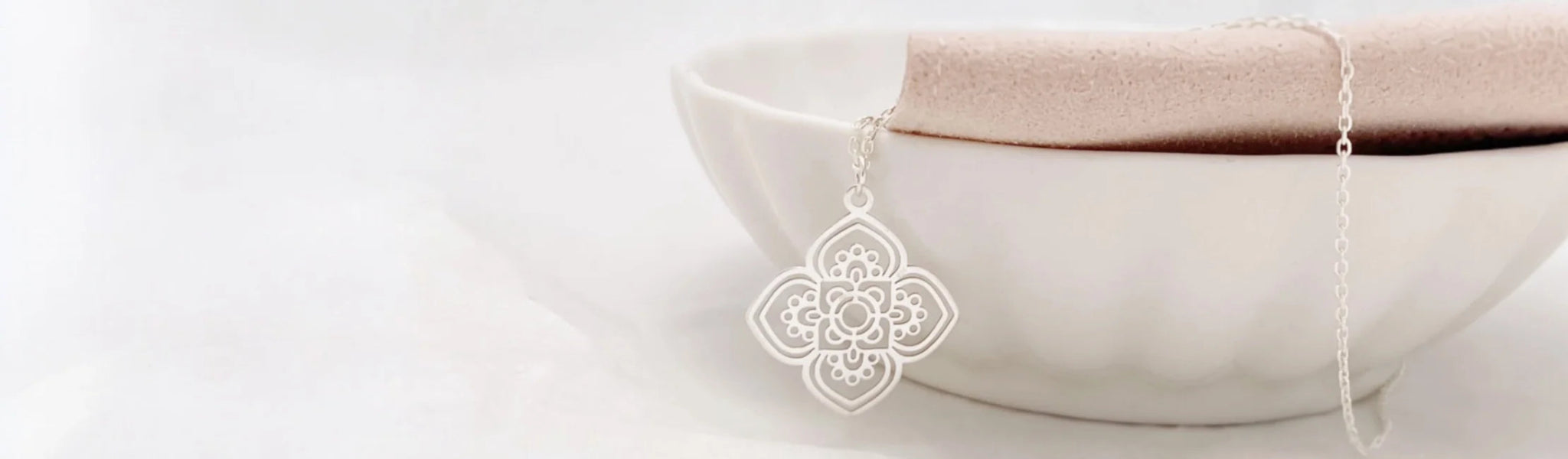 Pure Silver Schmuck - ALICIA'S DIARY