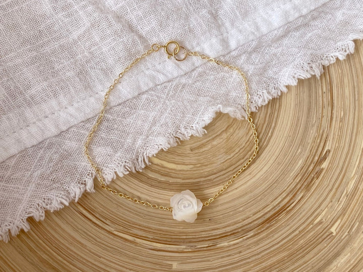 Armband mit Perlmutt Rose | MIRELLA - ALICIA'S DIARY®