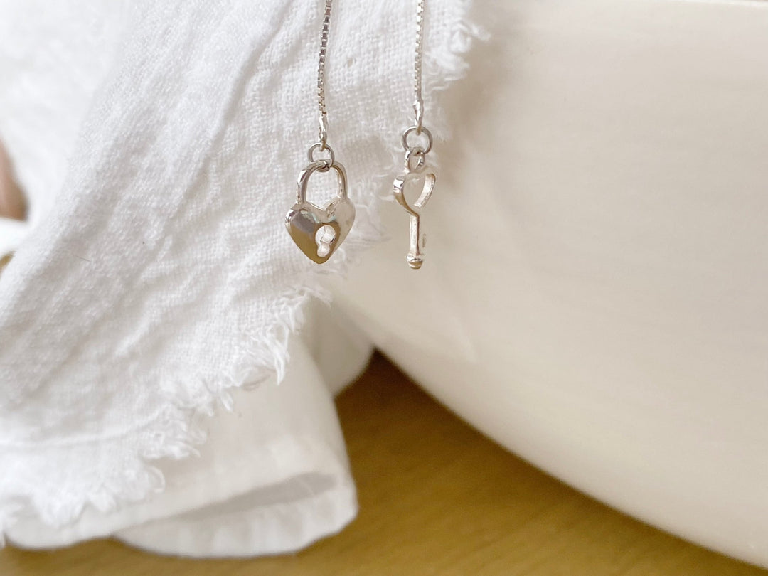 Schloss & Schlüssel Fädelohrringe - ALICIA'S DIARY®