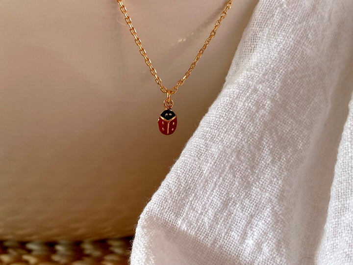 kissedby Alicia | Marienkäfer Halskette - ALICIA'S DIARY®