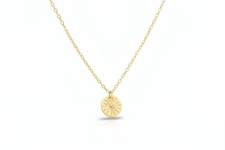 Goldene Halskette mit kleinem Sonnen-Anhänger Plättchen aus 925 Sterlingsilber, Necklace Stack gold, Schmuck für junge Frauen