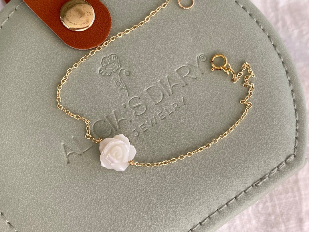 Armband mit Perlmutt Rose | MIRELLA - ALICIA'S DIARY®