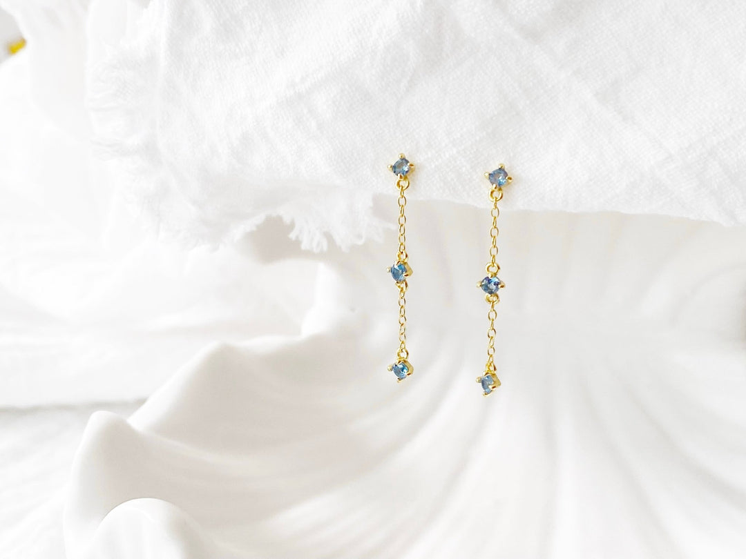 Blue Crystal Ohrkettchen - ALICIA'S DIARY