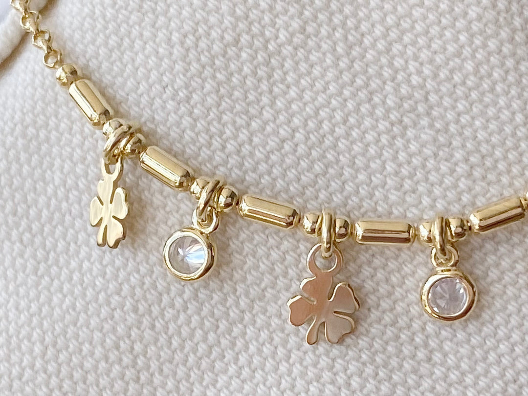 Bracelet with clover leaves | kissedby Alicia