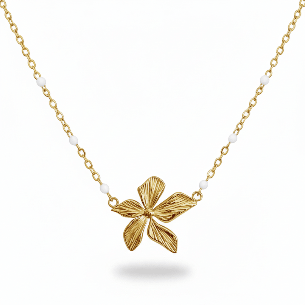 Goldene Halskette aus vergoldetem Edelstahl mit Hibiskus Blume und weißen Perlen, Beach Girl Inso Schmuck