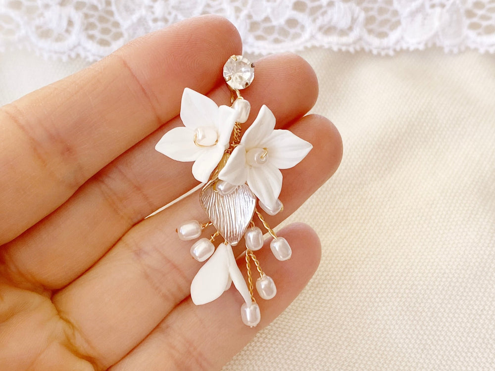 Leichte romantische Brautohrringe mit Blumen | LISA - ALICIA'S DIARY®