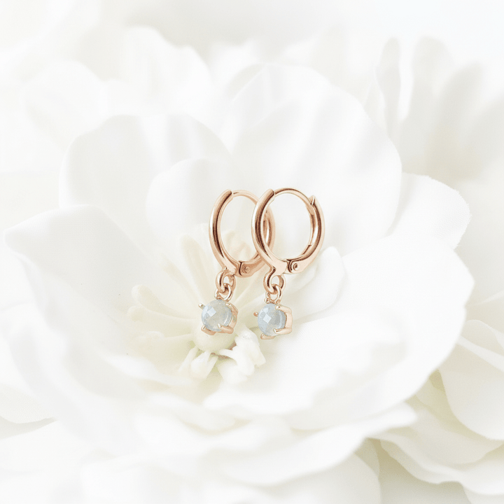 Ohrringe mit echtem Aquamarin, hängende Ohrringe in Gold mit blauem Aquamarin, schlichte Ohrringe rosegold, aus 925 Silber