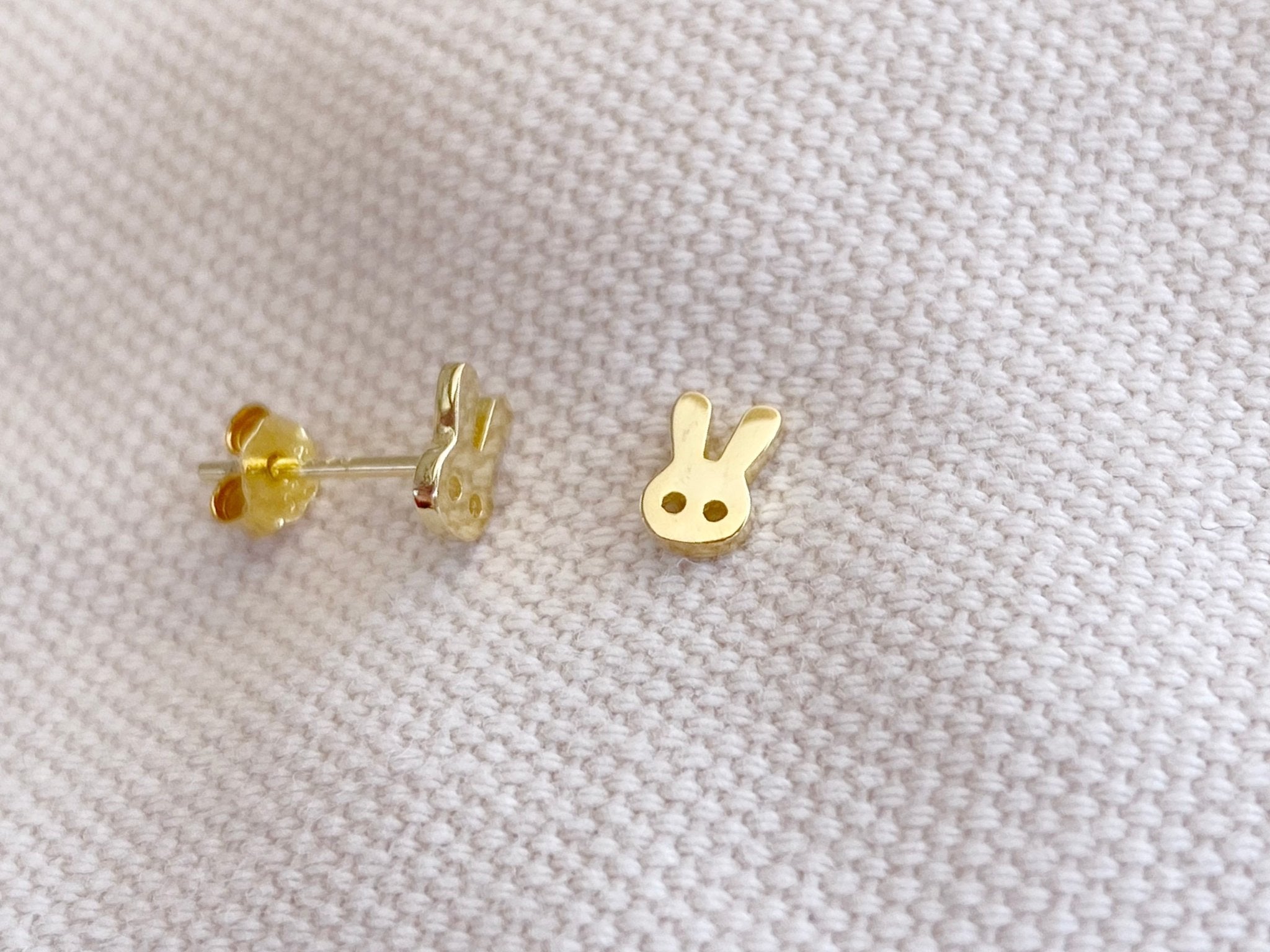 Golden Rabbit Stud Earrings – ALICIA'S DIARY®