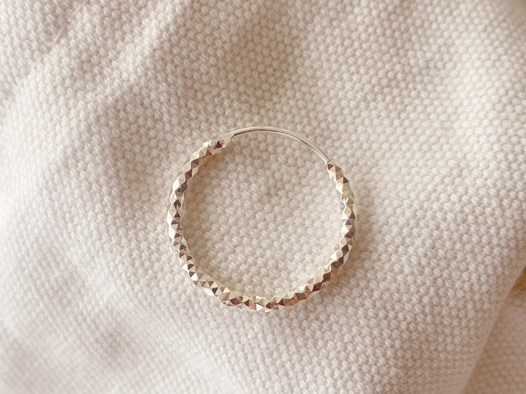 Diamond Cut Creolen - ALICIA'S DIARY®