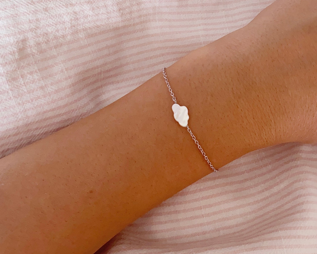 Silberarmband mit Wolke aus echtem Perlmutt - ALICIA'S DIARY®