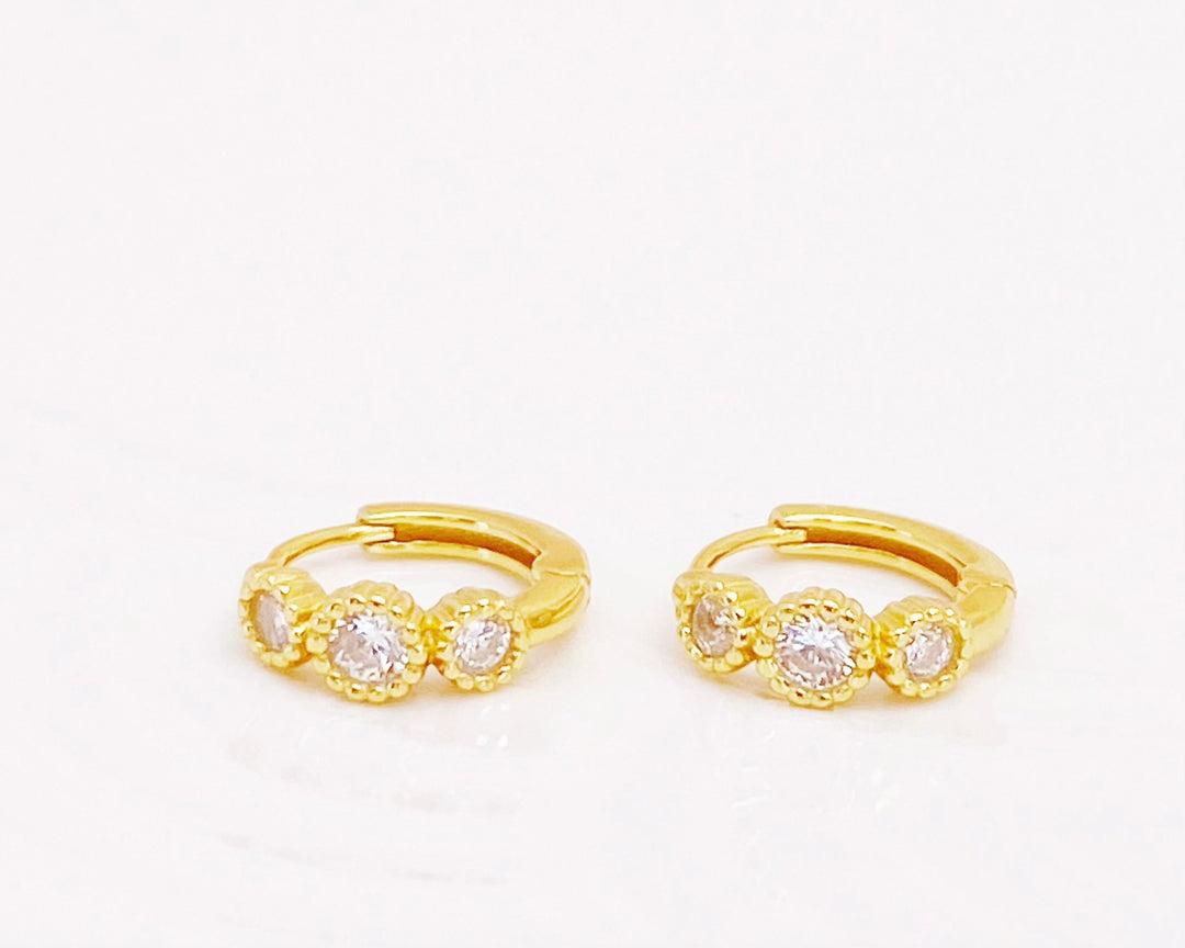 Kristall Huggies Creolen - ALICIA'S DIARY®