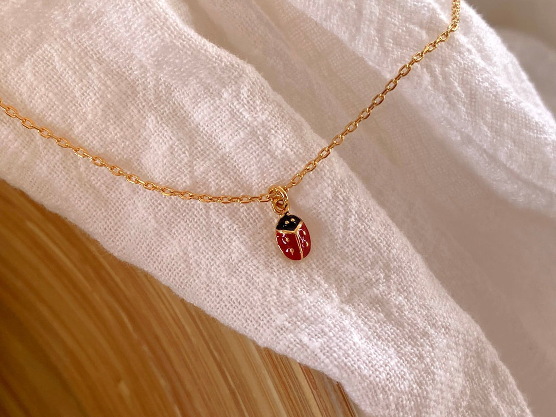 kissedby Alicia | Marienkäfer Halskette - ALICIA'S DIARY®