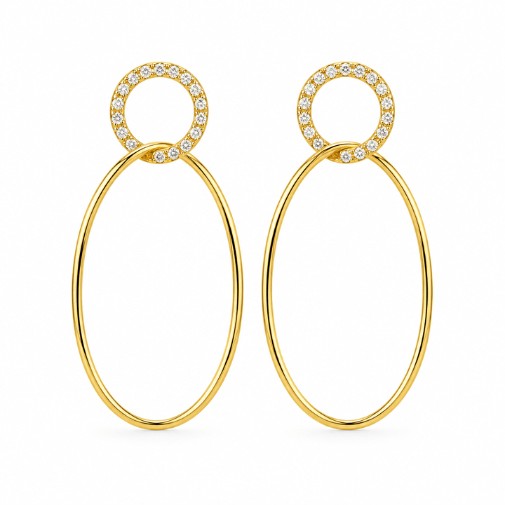 Vergoldete Double Hoops Creolen mit Zirkon-Kreisen freigestellt