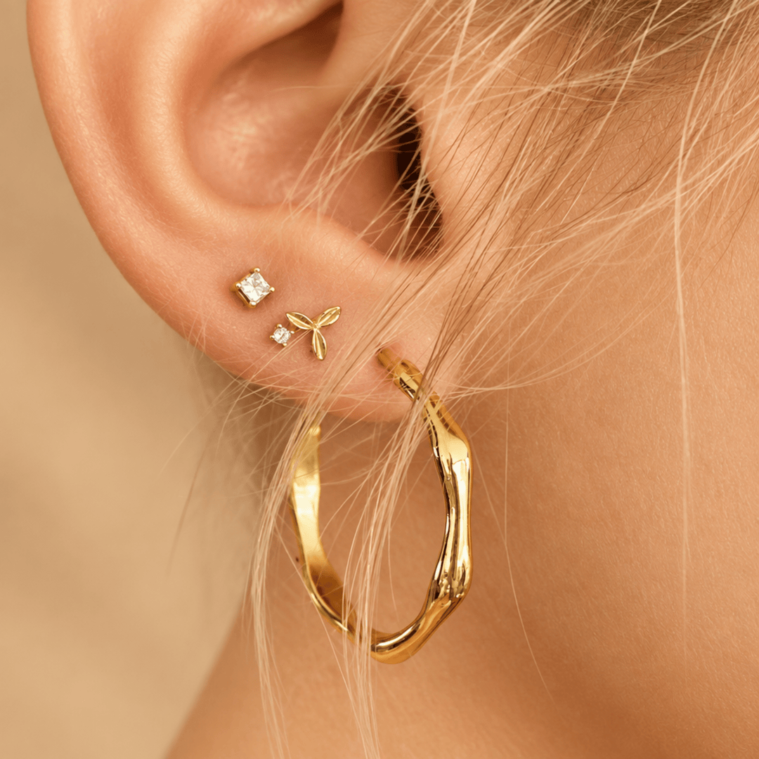 Goldene minimalistische Creolen für junge Frauen aus hochwertig vergoldetem Silber für Damen, moderne Gold Creolen wasserfest