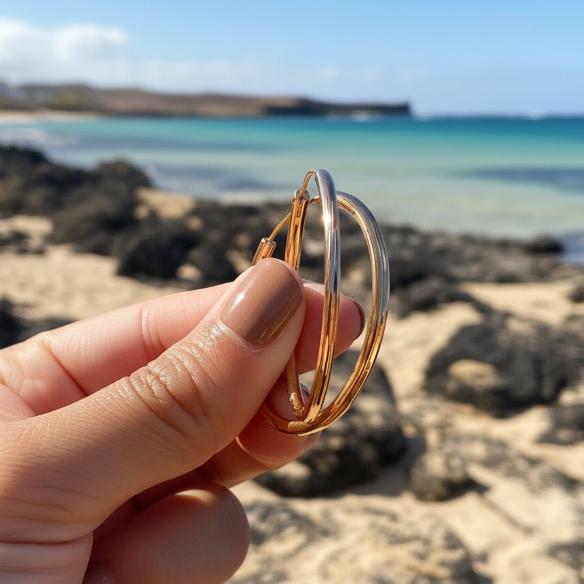 Champagne gold hoop earrings - Alicia's Diary