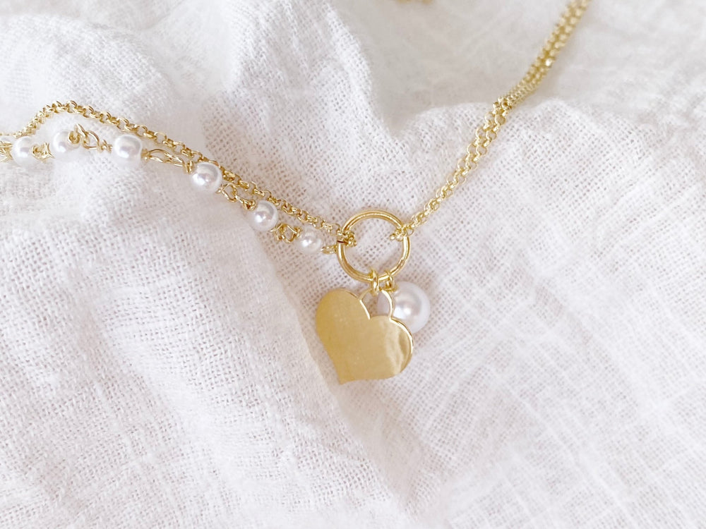 Mehrreihige Kette mit Herz und großer Perle, goldene Halskette mit Anhänger, romantisches Geschenk für Frau, Alicia's Diary