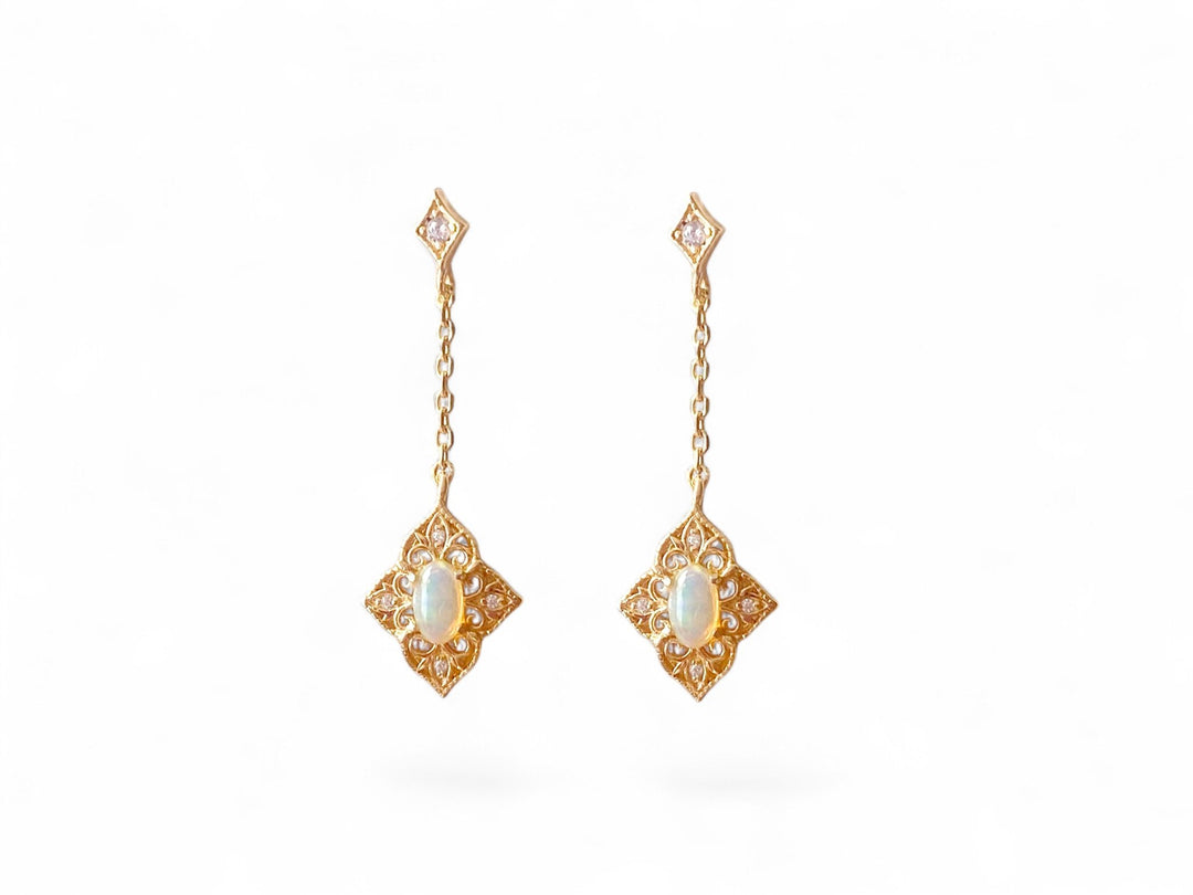 Goldene Art Deco Opal Ohrringe mit Zirkon im eleganten Tropfen Stil  - ALICIA'S DIARY®