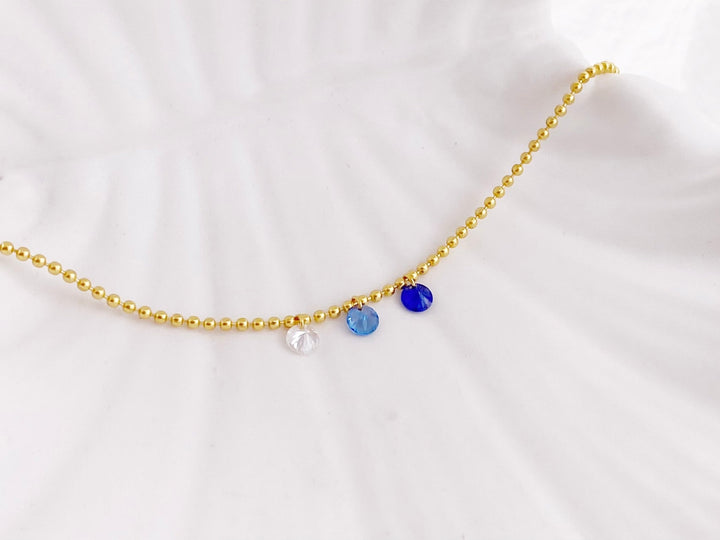 Zartes goldenes Armband mit ungefassten Steinen, schöner Schmuck für junge Frauen, Schmuck Inspiration von Alicia's Diary