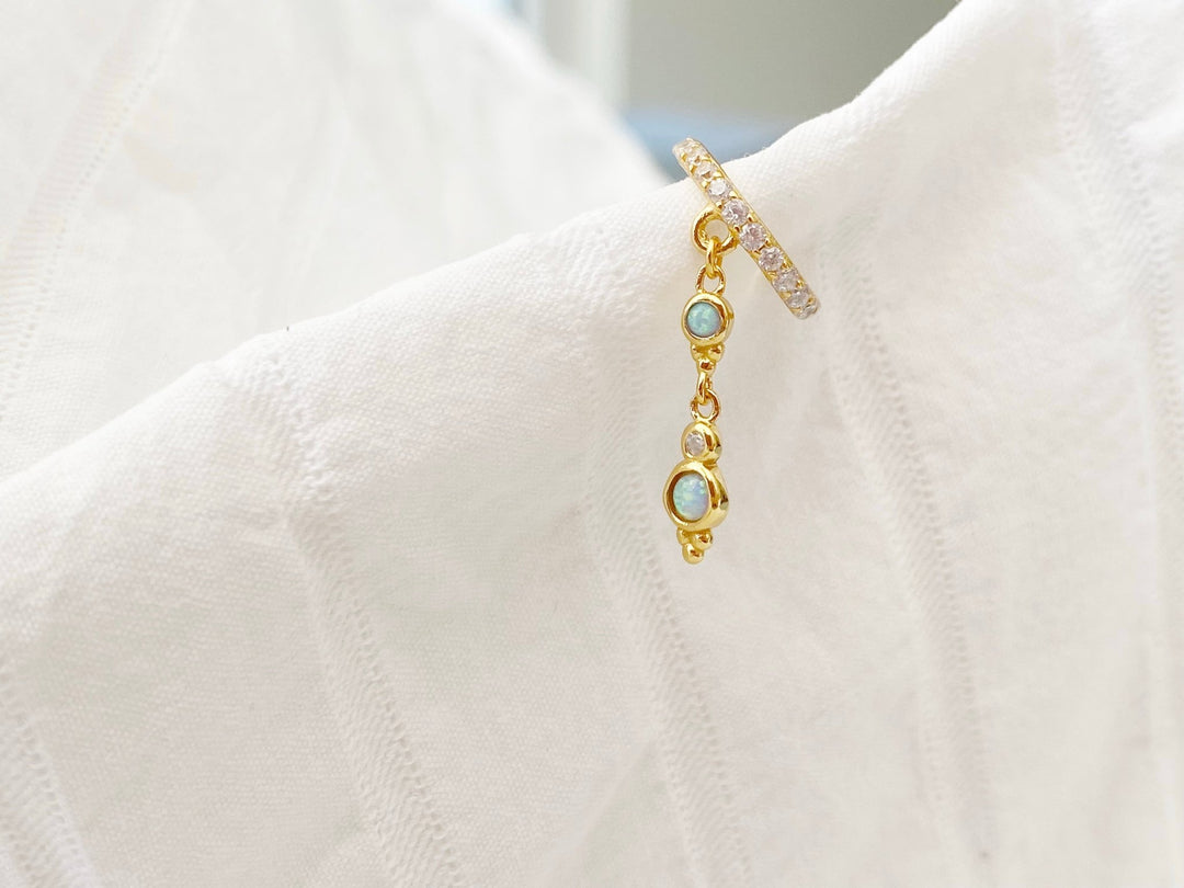 Opal Earcuff - ALICIA'S DIARY