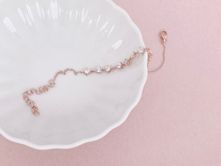 Rosegoldenes Braut Armband Bella - ALICIA'S DIARY
