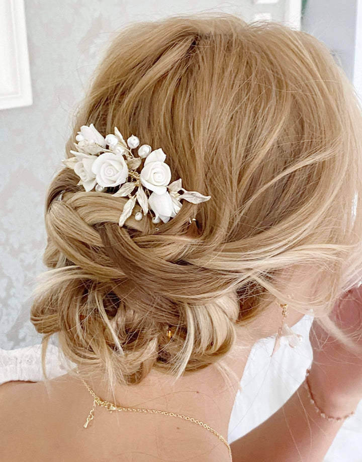 Goldener Brauthaarschmuck Linda - ALICIA'S DIARY