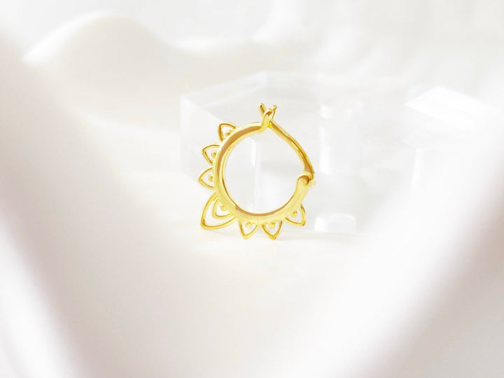 Moderne Ohrringe für junge Frauen, Geschenk für beste Freundin, Enkelin aus dem Schmuck Online Shop von Alicia's Diary