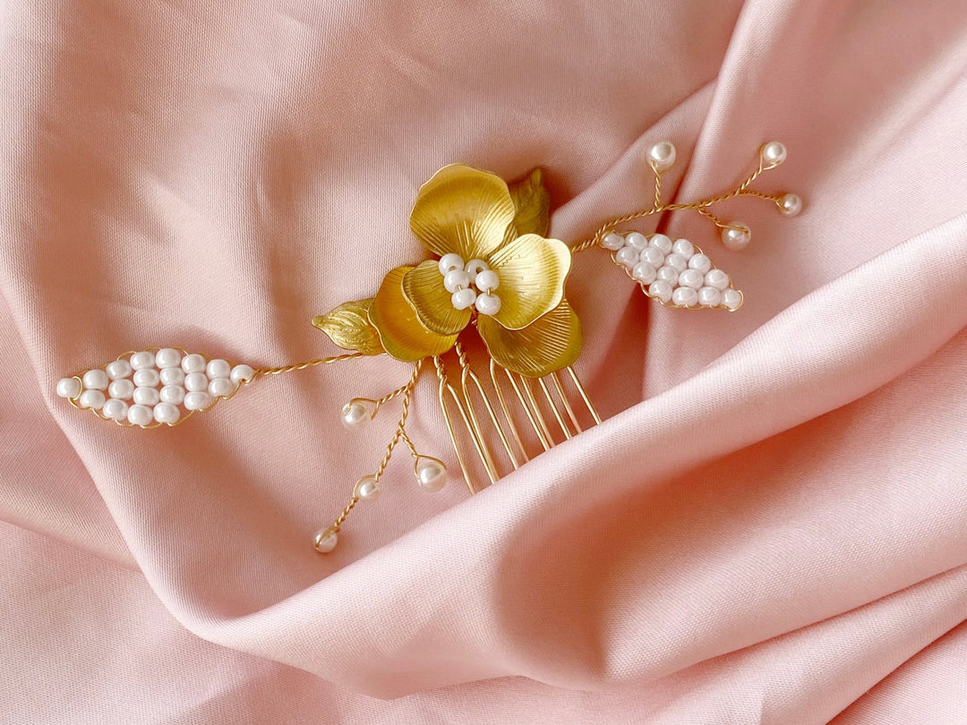 Geschenkidee für die Goldhochzeit, ältere Braut, junge Braut, Trauzeugin, Blumenkinder von Alicia's Diary