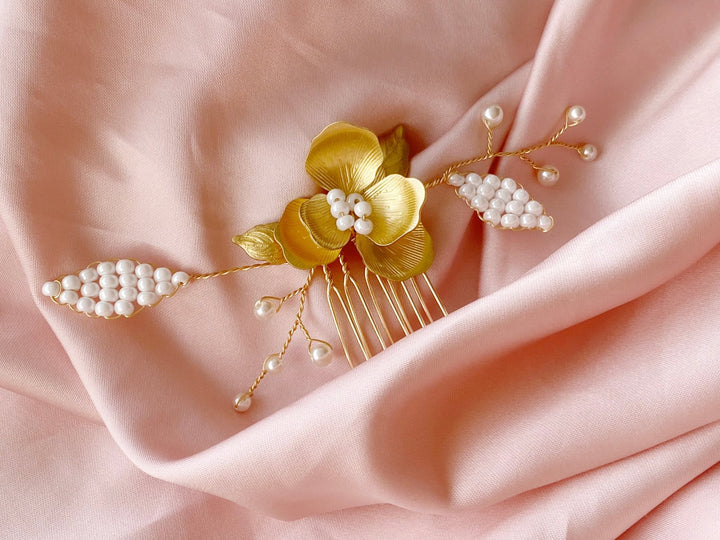 Geschenkidee für die Goldhochzeit, ältere Braut, junge Braut, Trauzeugin, Blumenkinder von Alicia's Diary