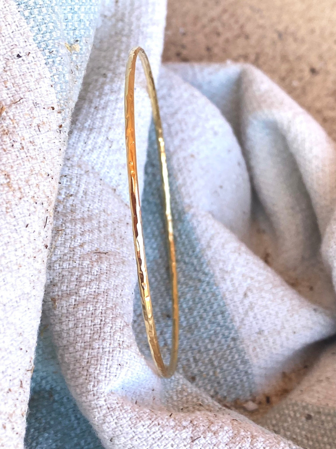 Hammered Layer Armreif - ALICIA'S DIARY®