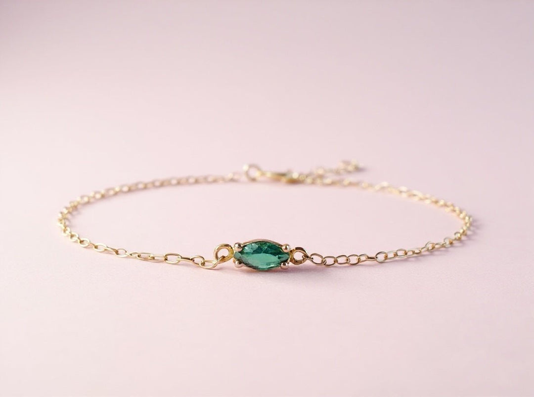 Kristall Armband gold, Geschenk Idee Frau, beste Freundin, Tochter, Enkelin von Alicia's Diary