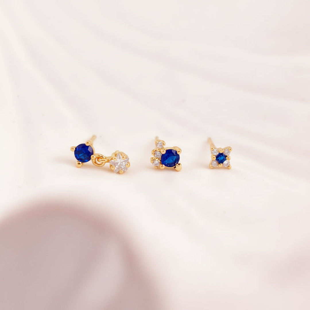 Conjunto de pendientes de oro con pendientes de plata hipoalergénicos azules para apilar, con cristales, de Alicia&