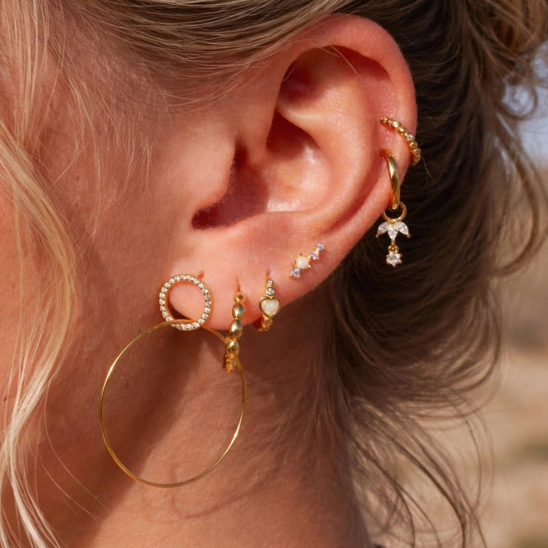 Opal stud earrings - Alicia&