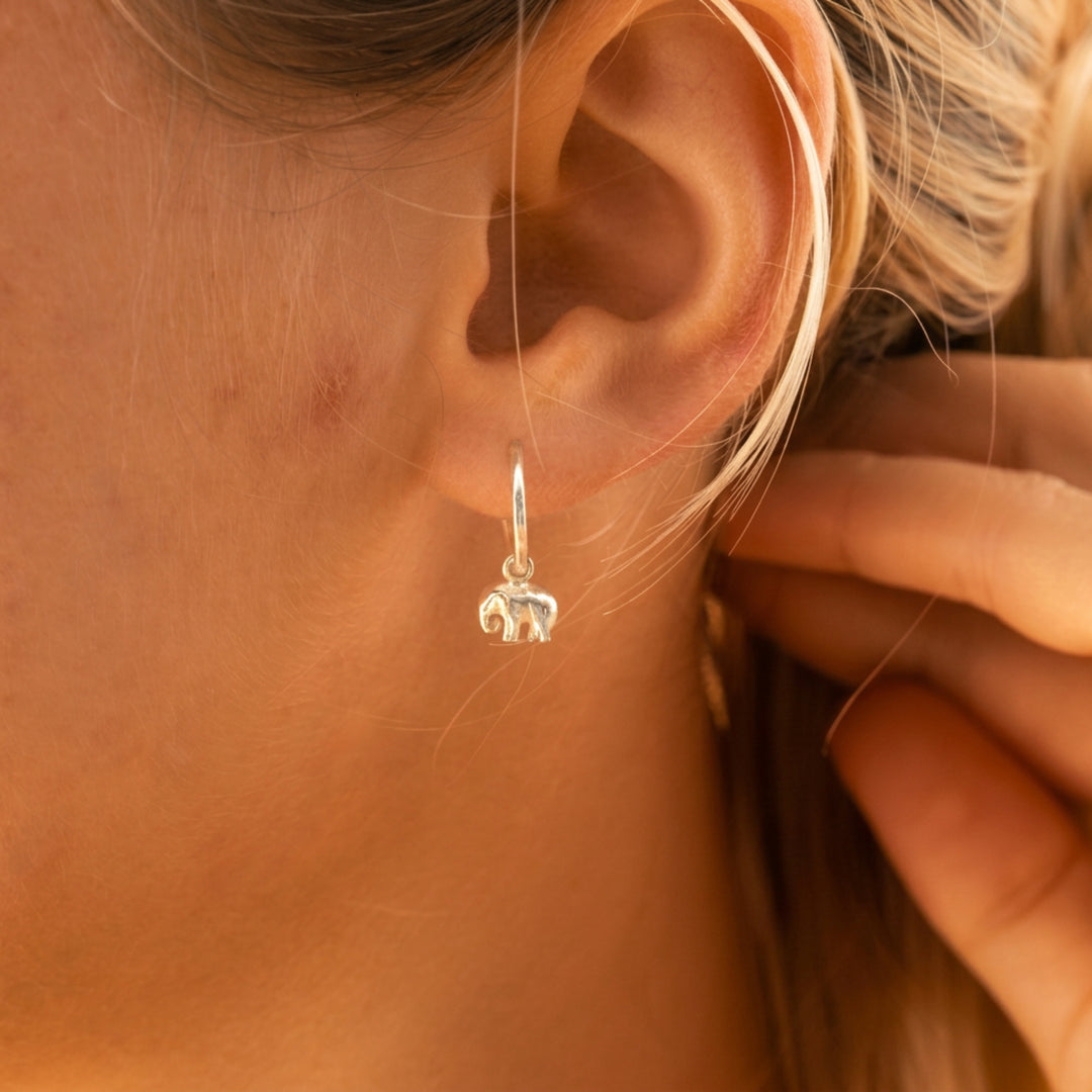 Finos aros de plata de ley 925 con colgantes de elefante, regalo especial para mujeres jóvenes en tienda de joyas online