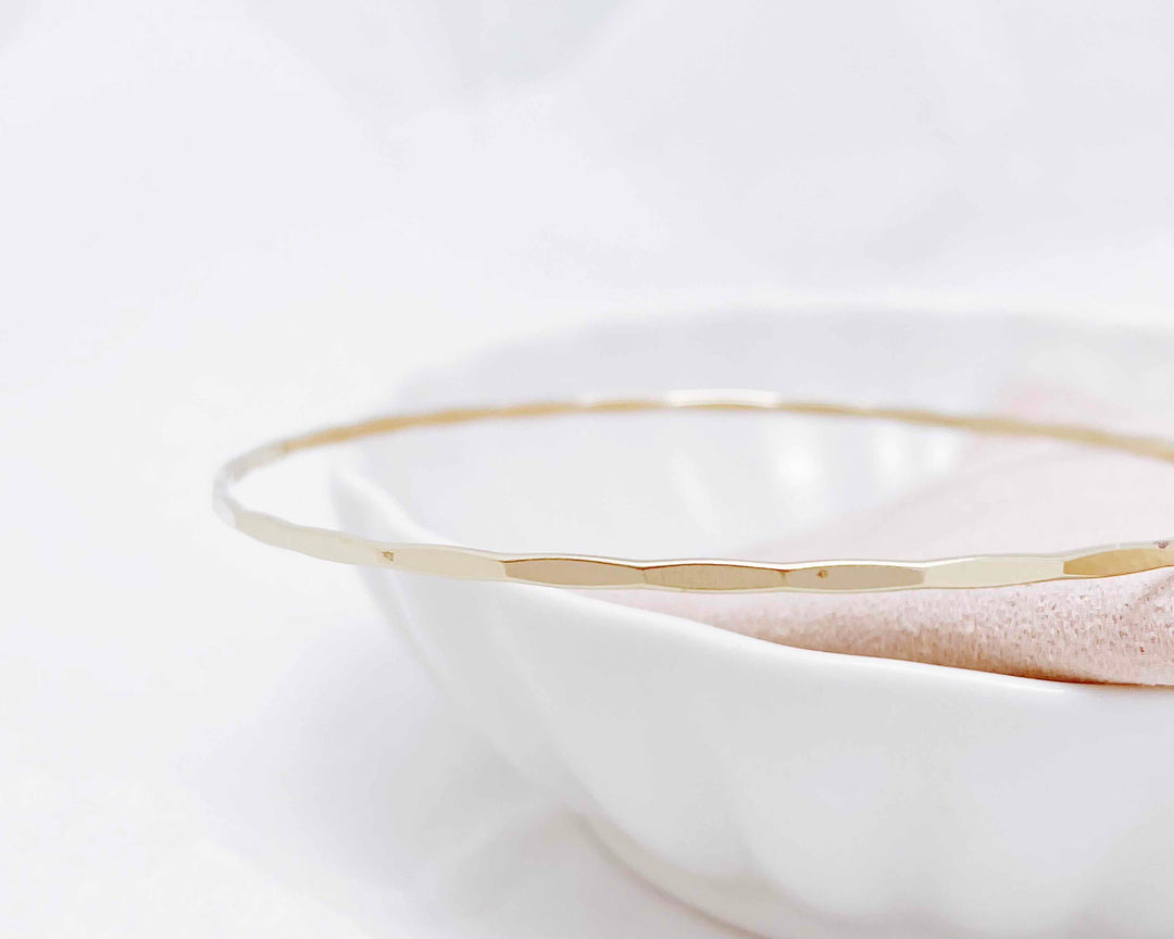 Feiner Armreif Gold Filled, authentische Schmuck Geschenke für Frauen - ALICIA'S DIARY