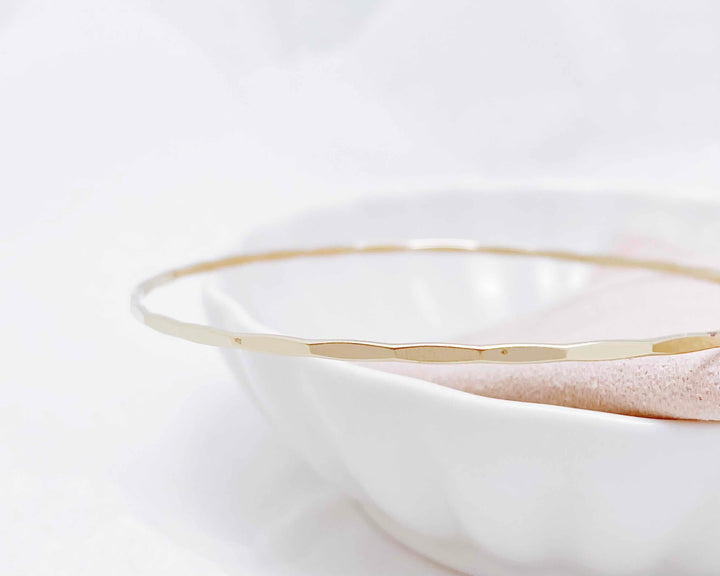 Feiner Armreif Gold Filled, authentische Schmuck Geschenke für Frauen - ALICIA'S DIARY