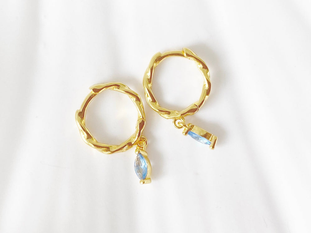 Twisted Blue Huggies - ALICIA'S DIARY®