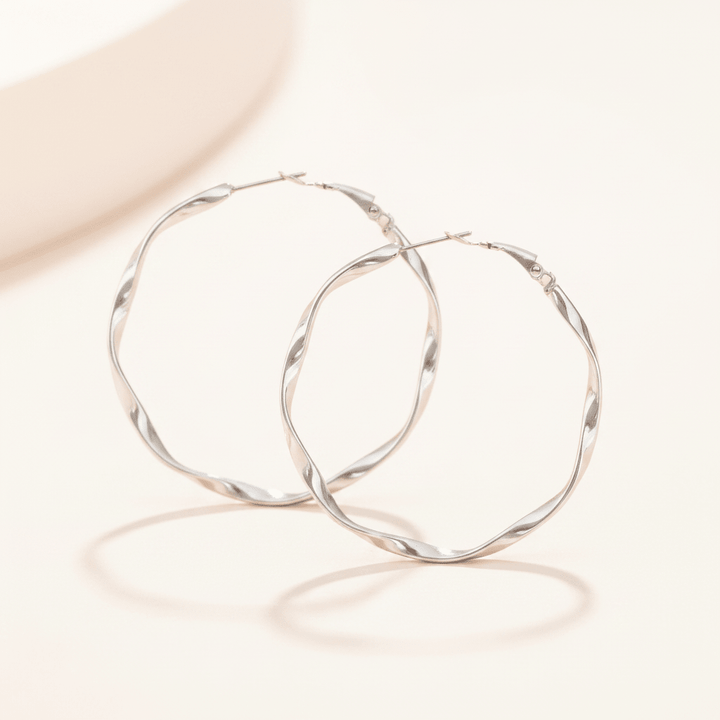 Ohrringe Festival Silber, gedrehte Creolen Silber groß, twisted Hoops Ohrringe, ausgefallene Creolen, Schmuck für den Urlaub