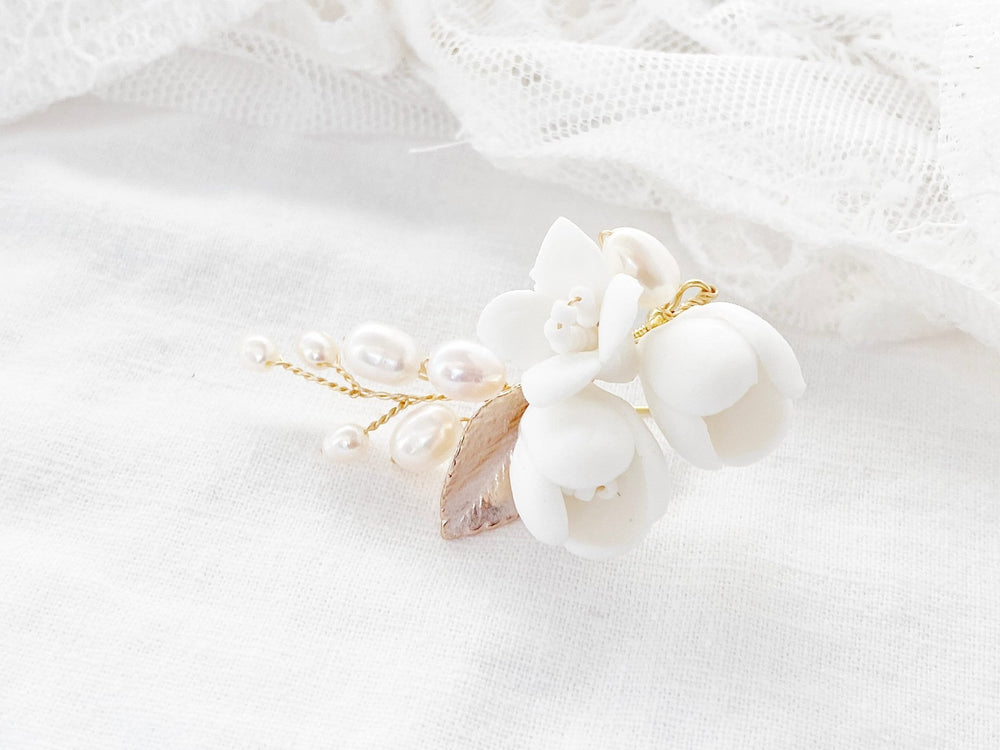 Blumen Ohrringe für Standesamt und Kirche, Hochzeitsschmuck von Alicia's Diary