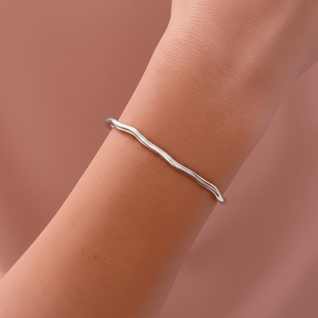 Gewellter silberner Edelstahl Armreif-Armbänder und Armreifen-armreifen-Armschmuck silber