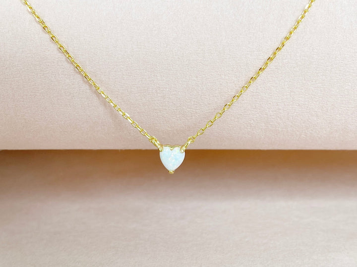 Goldene Kette mit Herz Anhänger für Jahrestag, Muttertag, Valentinstag von Alicia's Diary