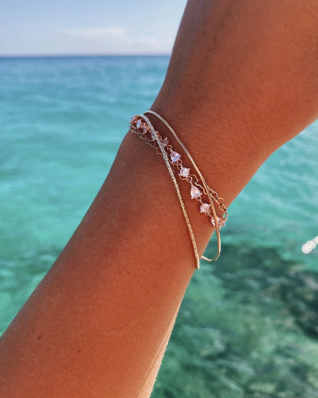 Armband Stack gold, Schmuck Inspiration Meer Kanarische Inseln Pinterest, schöner Schmuck von Alicia's Diary