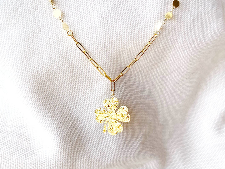 Vergoldete Silber Halskette mit Kleeblatt, Halskette für beste Freundin, Glücksbringer von Alicia's Diary