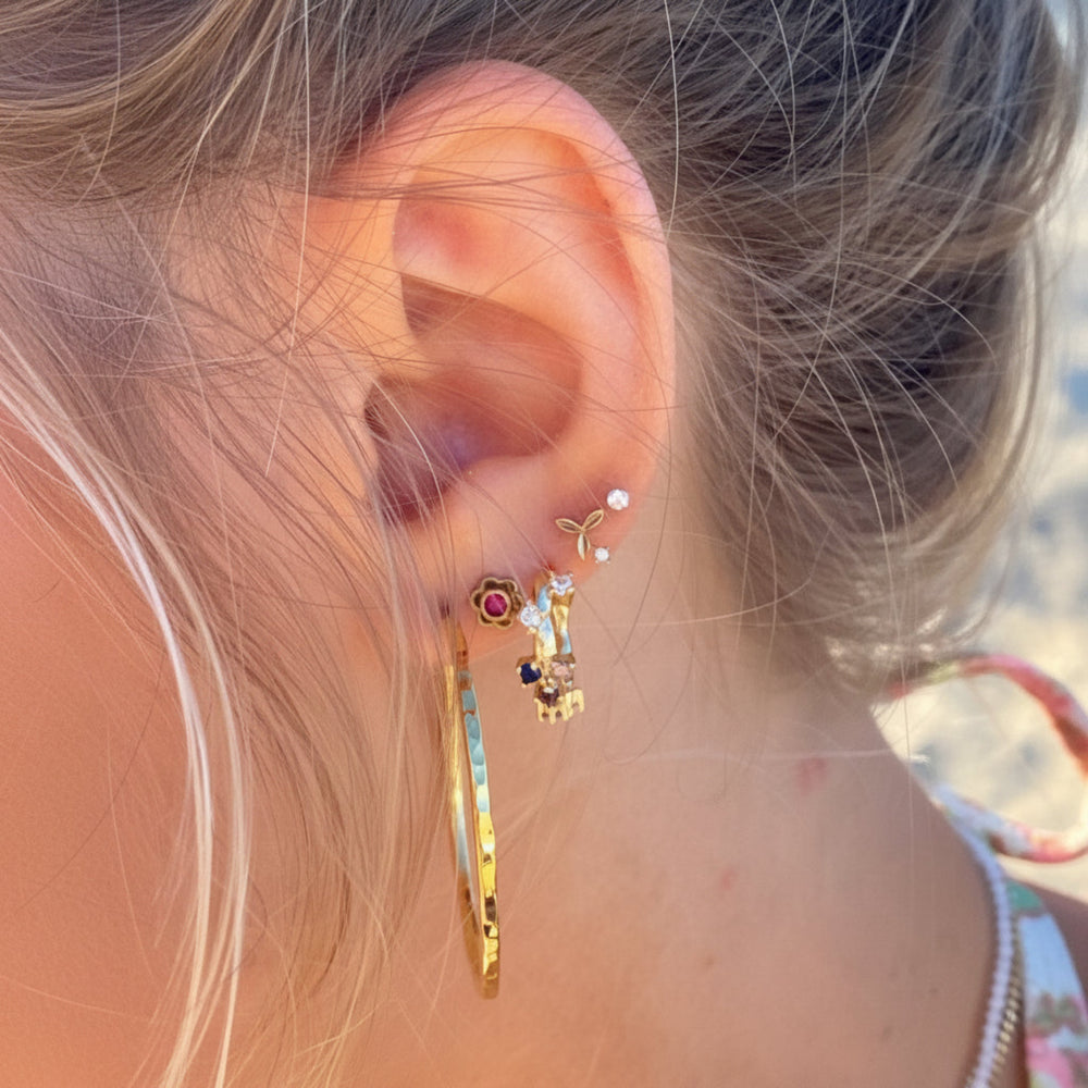 Pendientes de aro Huggies con piedras de colores - ALICIA'S DIARY®