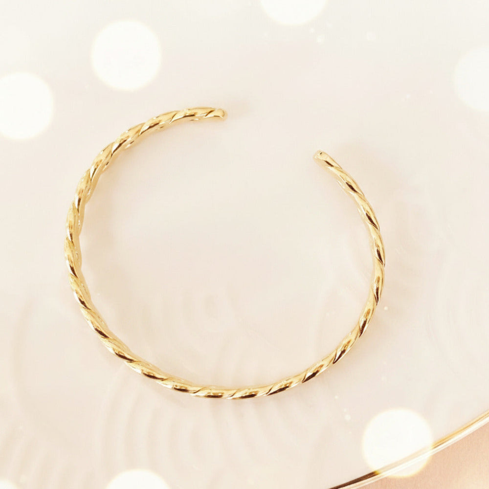 Brazalete trenzado - Alicia's Diary