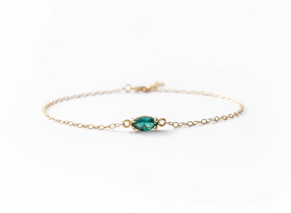 Vergoldetes Silber Armband mit grünem Stein, Bracelet Stacking Layering, Schmuck für junge Frauen Alicia's Diary