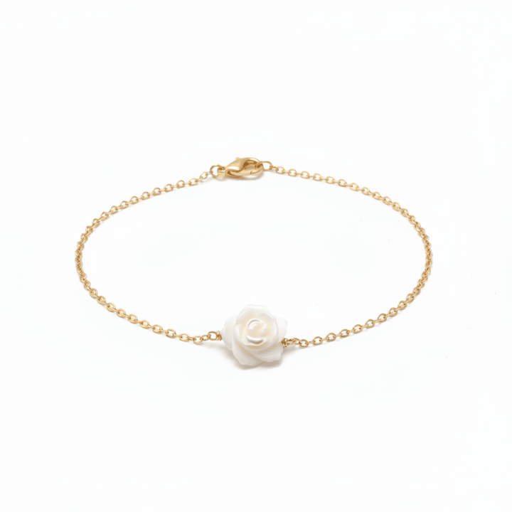 Dezentes goldenes Braut-Armband mit kleiner handgemachter Rose aus Perlmutt, Hochzeitschmuck, Brautschmuck