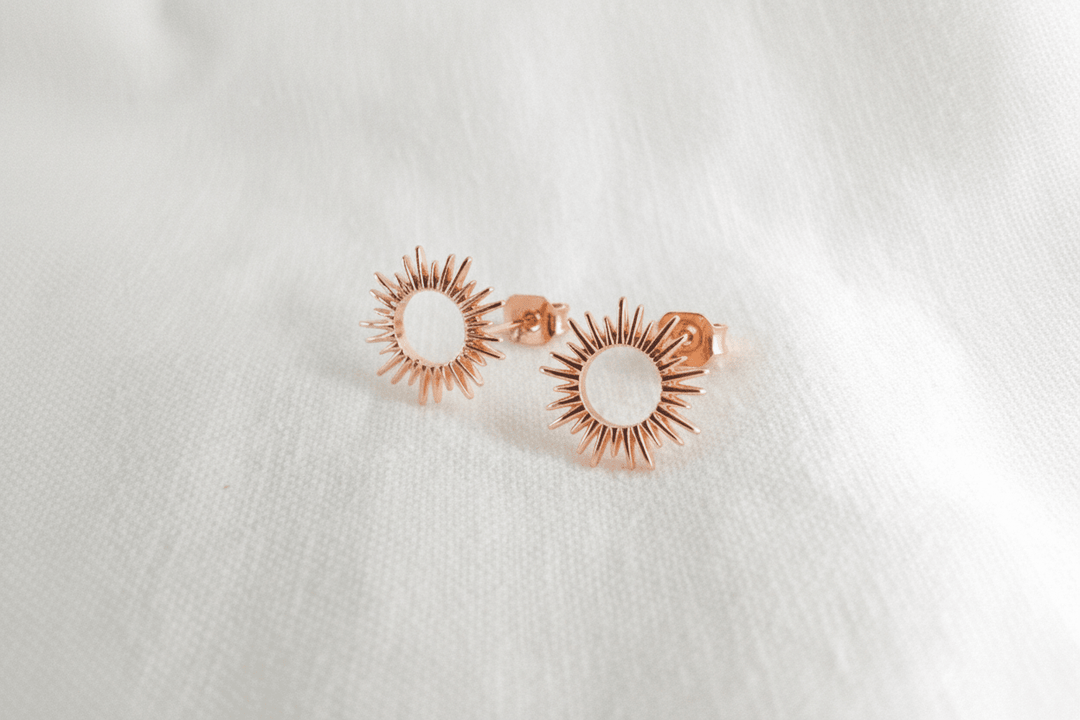 Sonnen Ohrstecker roségold-google-feed-Muttertag-Ohrringe