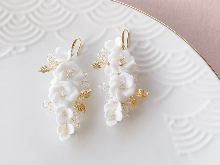Welche Ohrringe passen zu meinem Brautkleid? Braut Schmuck von Alicia's Diary