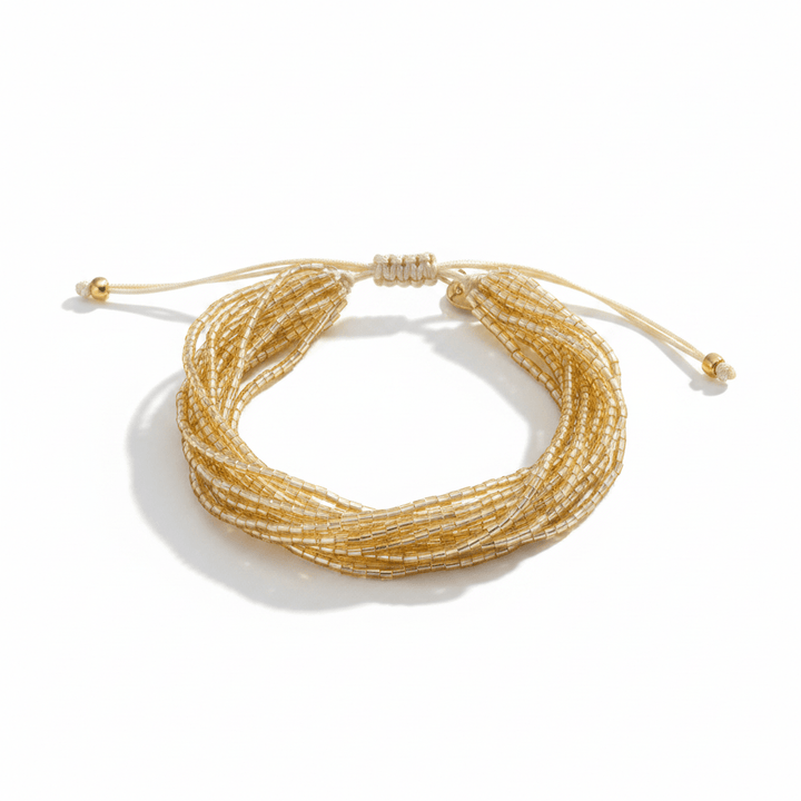 Goldenes Miyuki Perlen-Armband mit Schiebeknoten und goldenem Edelstahl Plättchen, schöner Schmuck von Alicia&