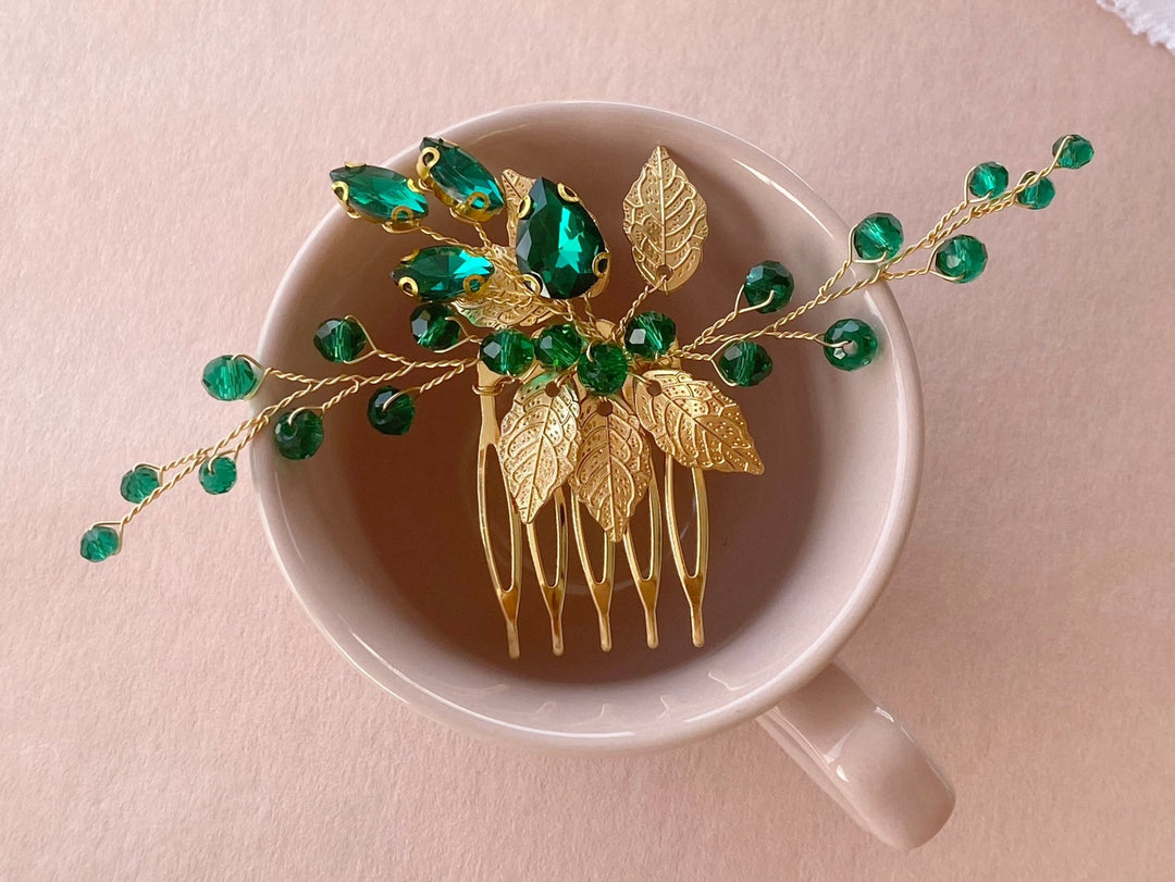 Hochzeits Haarschmuck Vintage für die Boho Chic Braut, gold grün, Blätter, von Alicia's Diary